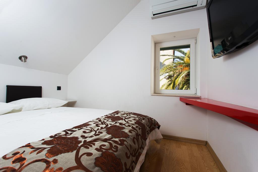 Marinac City Center Apartments & Rooms Split Room photo