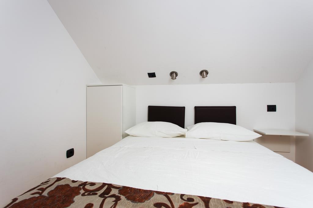 Marinac City Center Apartments & Rooms Split Room photo
