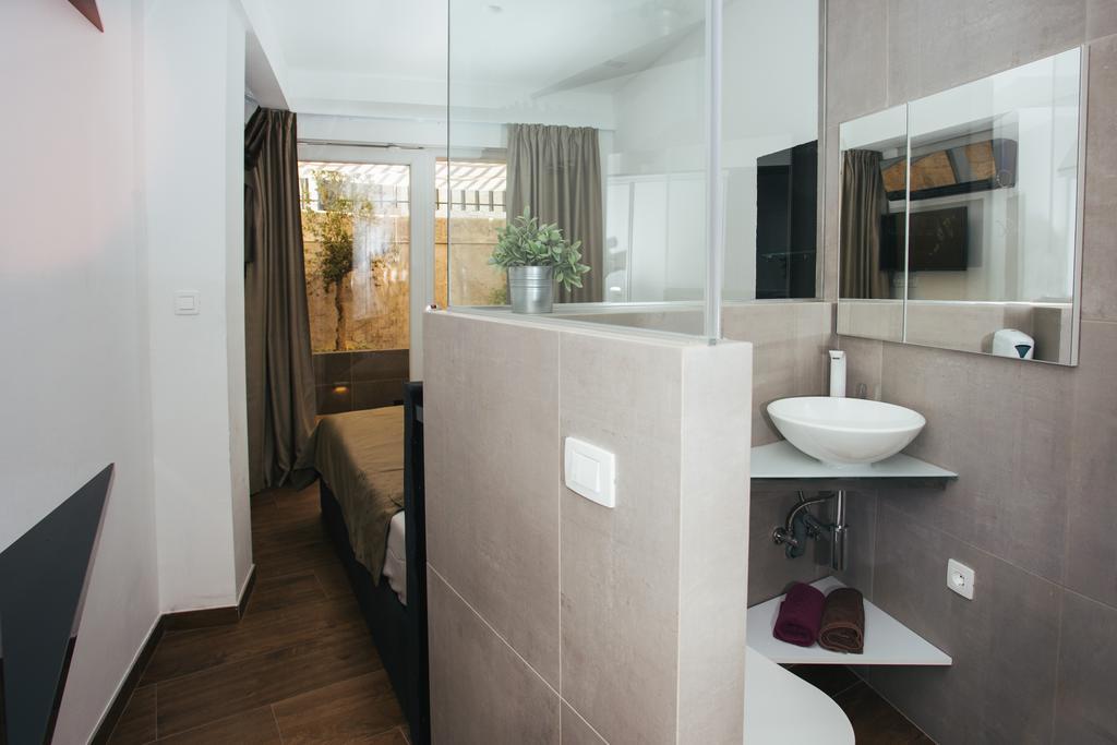 Marinac City Center Apartments & Rooms Split Exterior photo